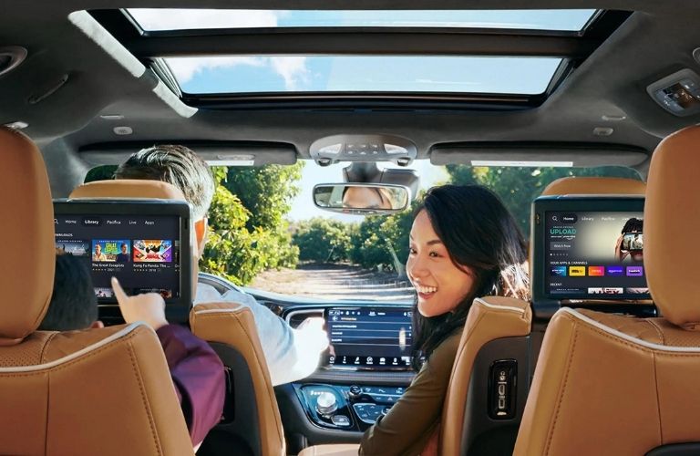 2022 Chrysler Pacifica interior view